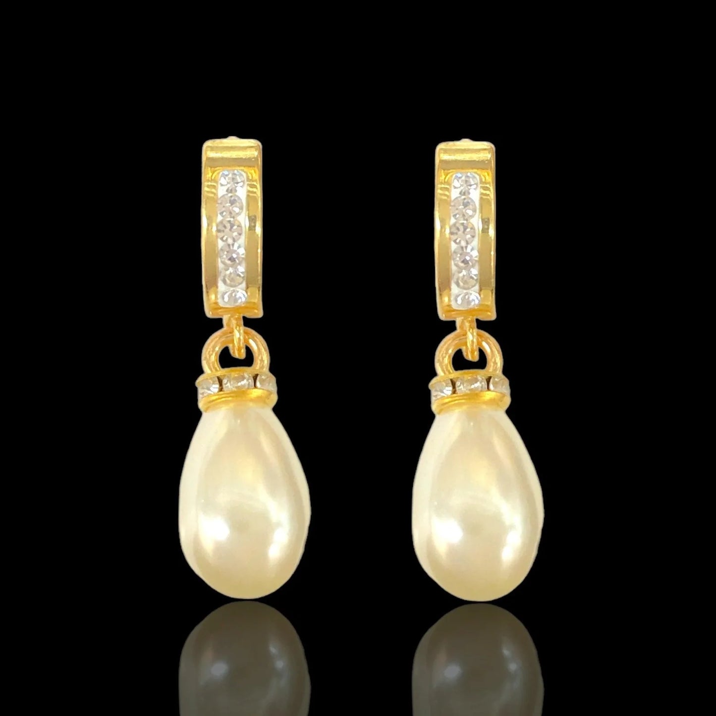 Rain-drop Imitation Pearl Earrings