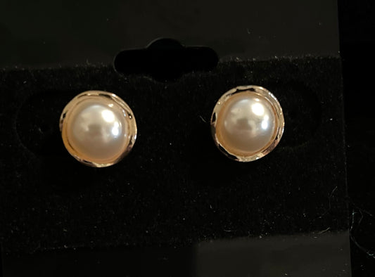 Pearl Stud Earrings